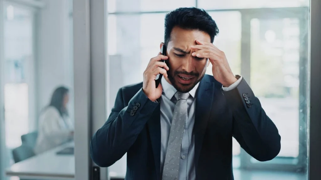 TCPA Violations: Warning Signs You’re Being Scammed [2024 Guide]